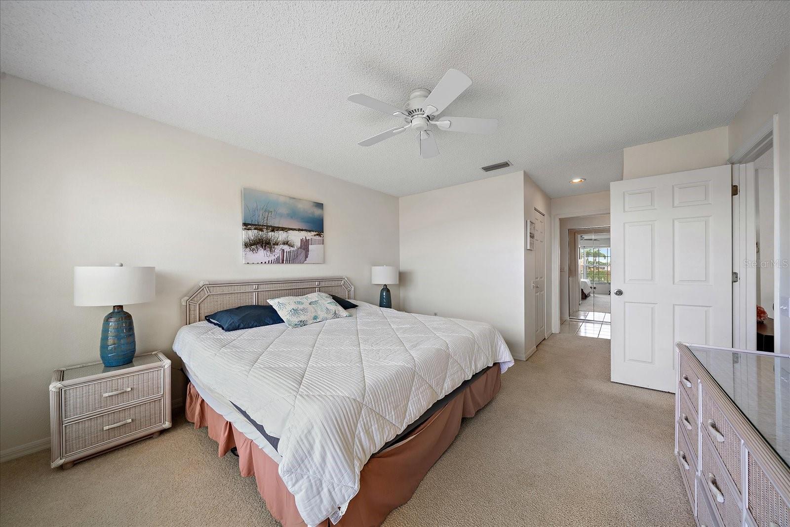 4210 CADDIE DR E #201, BRADENTON, FL, 34203