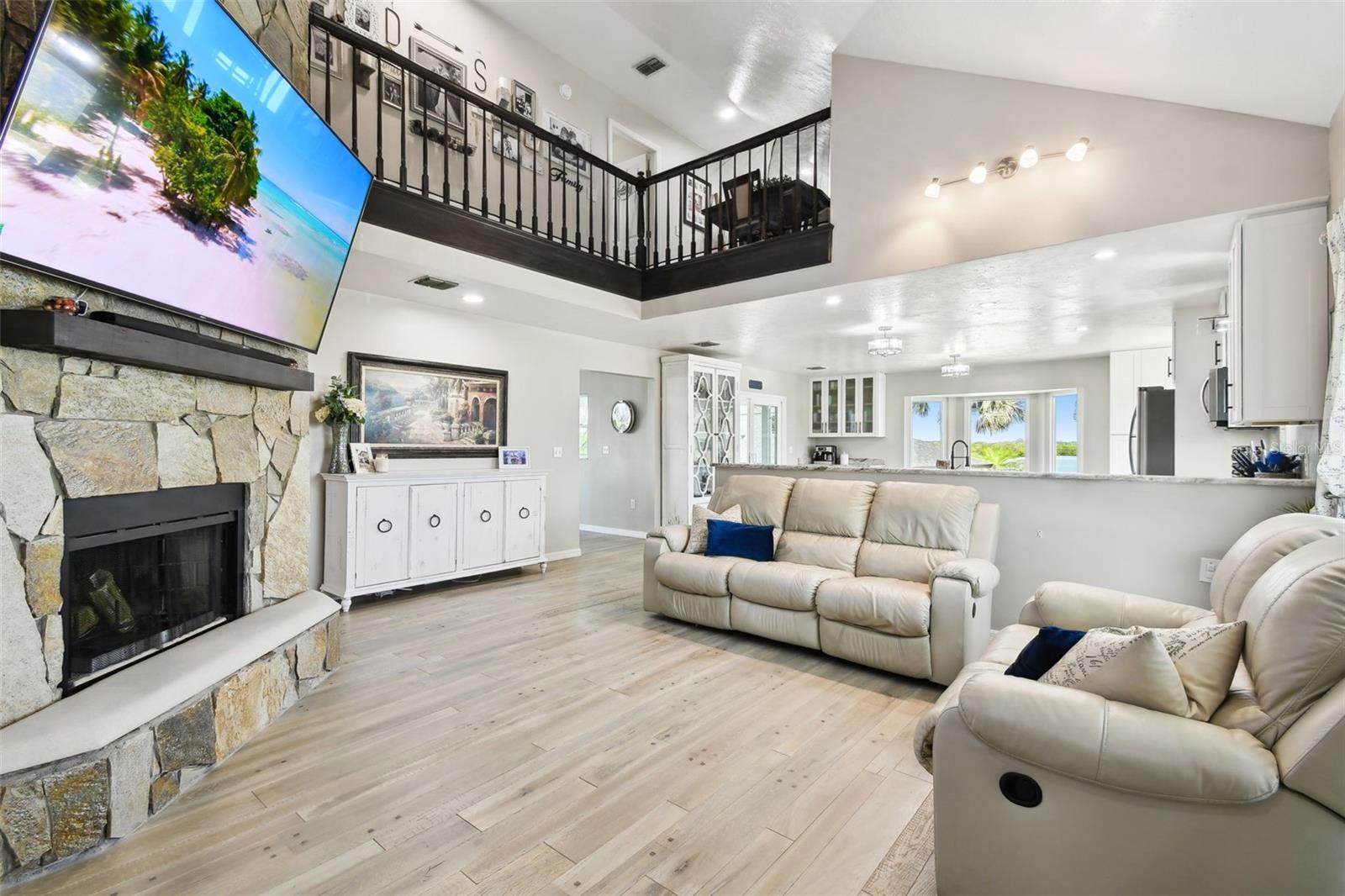 3009 7TH AVENUE CIR E, BRADENTON, FL, 34208