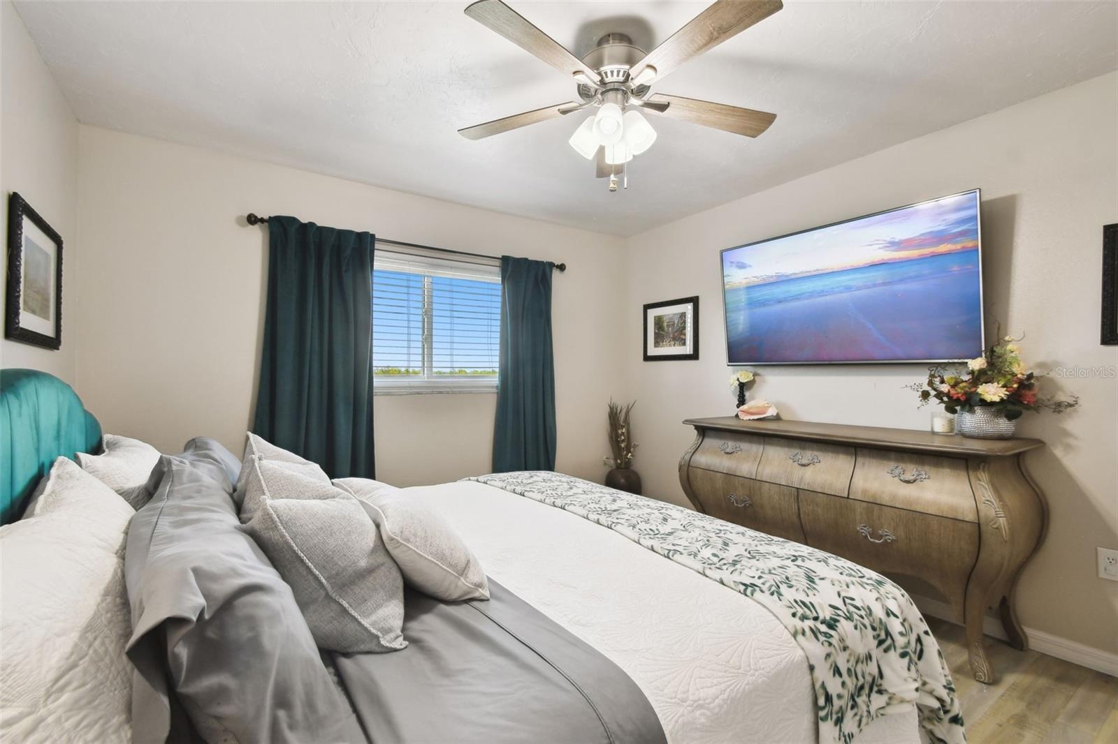 3009 7TH AVENUE CIR E, BRADENTON, FL, 34208