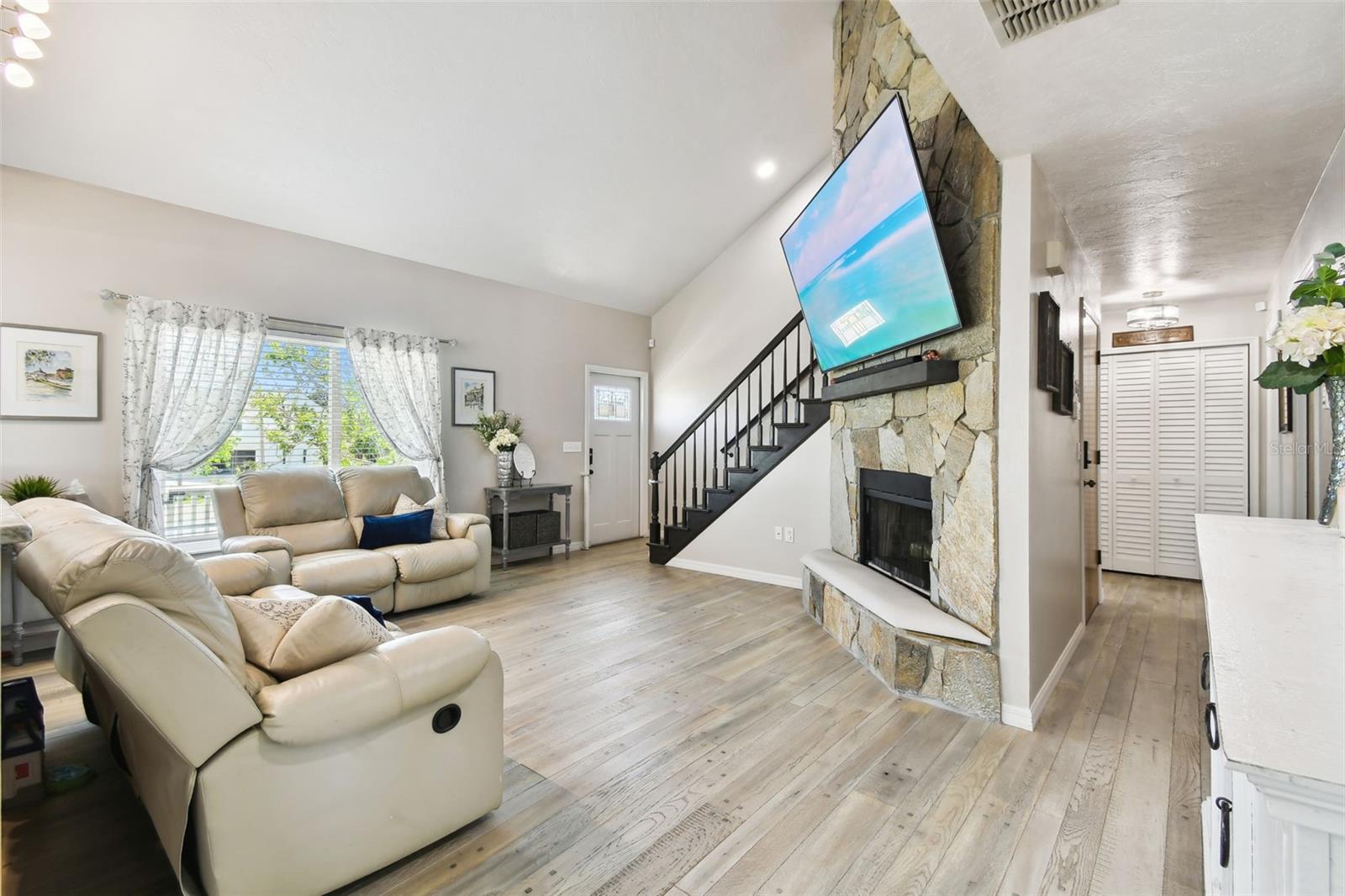 3009 7TH AVENUE CIR E, BRADENTON, FL, 34208