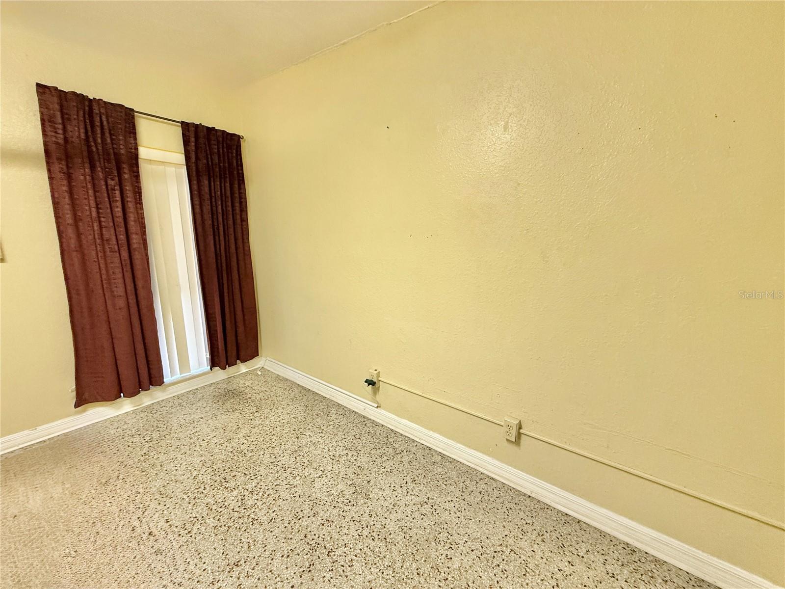 2720 W VINE ST, KISSIMMEE, FL, 34741