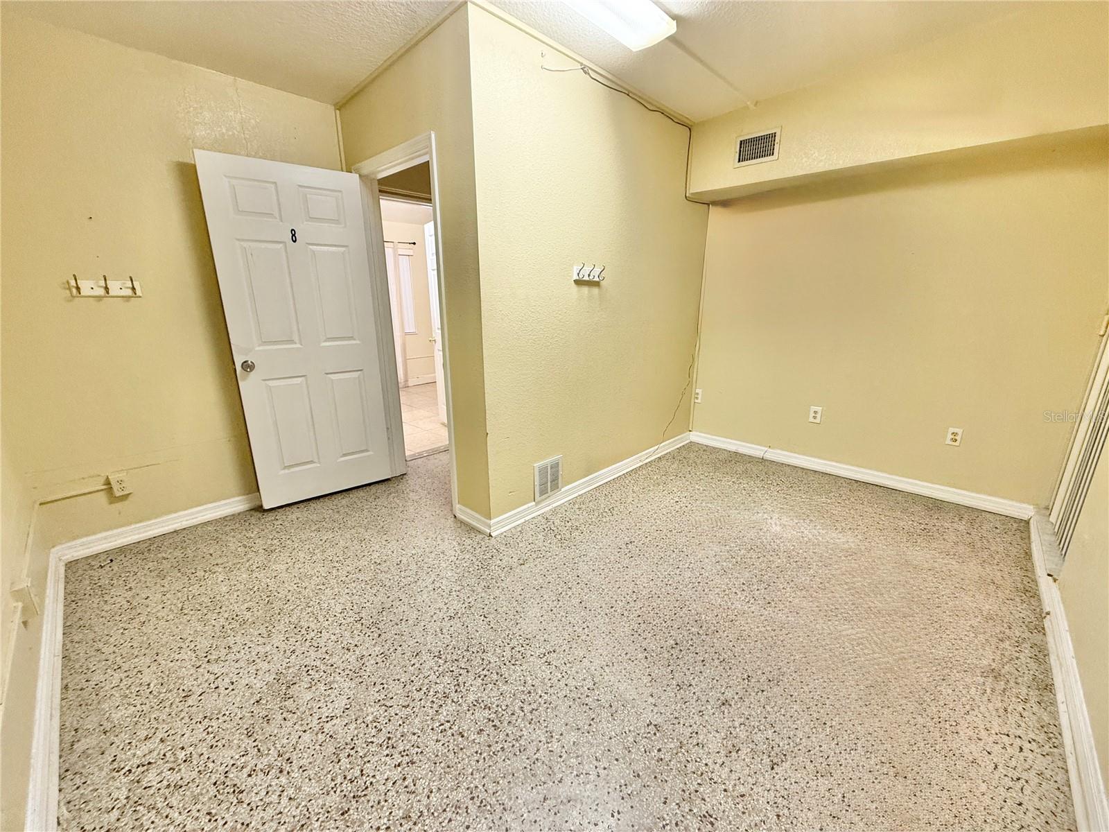 2720 W VINE ST, KISSIMMEE, FL, 34741