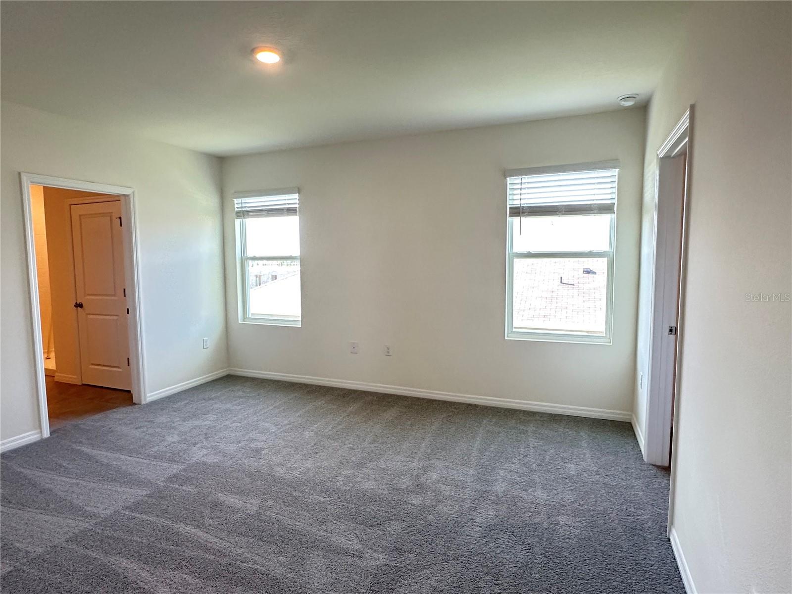 8286 HARDY BAY LOOP, WESLEY CHAPEL, FL, 33545