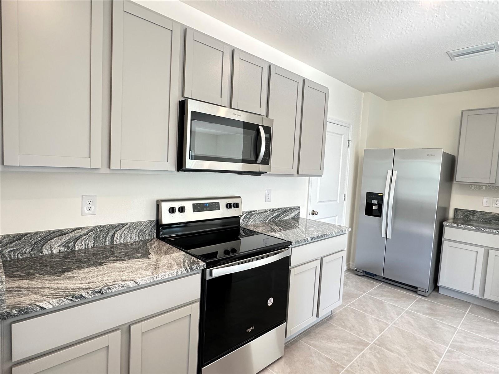 8286 HARDY BAY LOOP, WESLEY CHAPEL, FL, 33545