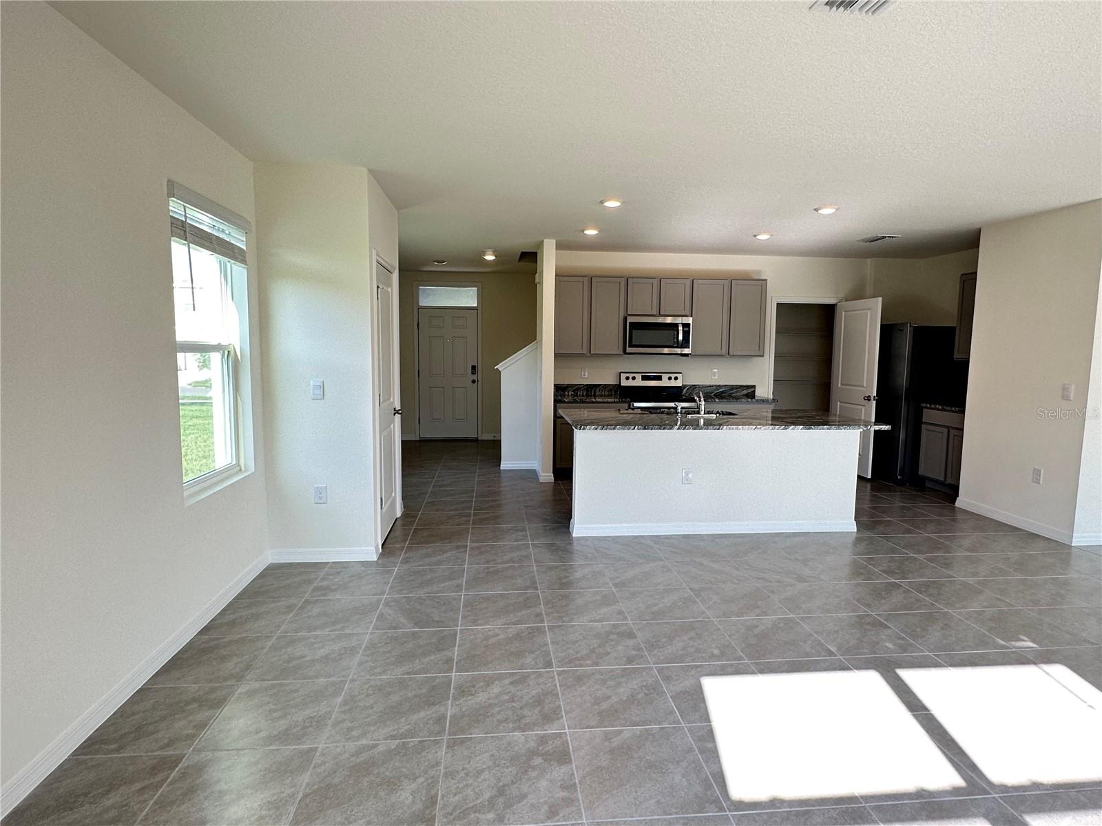 8286 HARDY BAY LOOP, WESLEY CHAPEL, FL, 33545