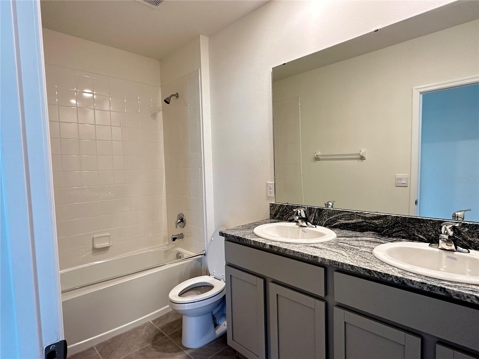 8286 HARDY BAY LOOP, WESLEY CHAPEL, FL, 33545