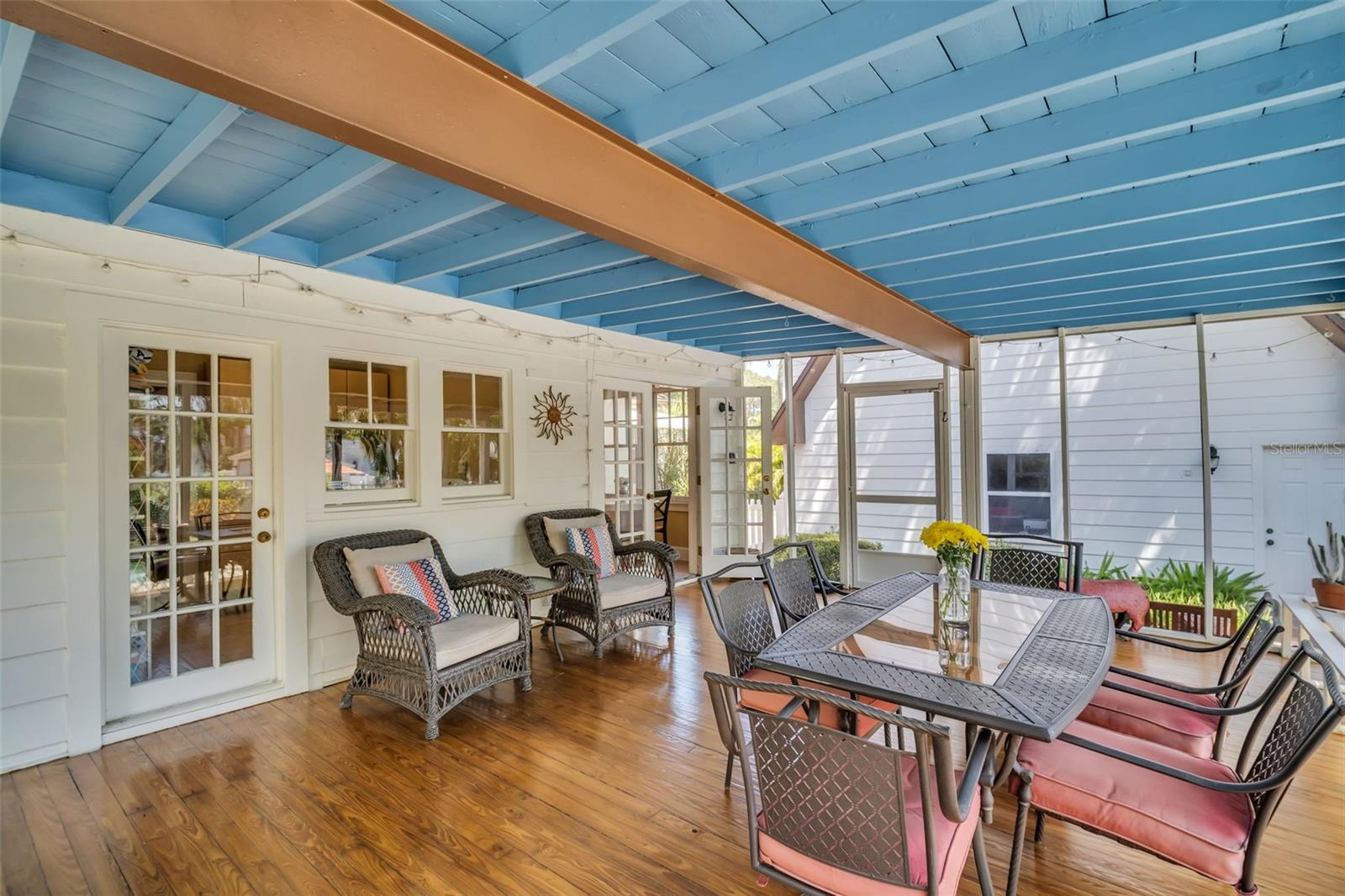 1226 SERPENTINE DR S, ST PETERSBURG, FL, 33705