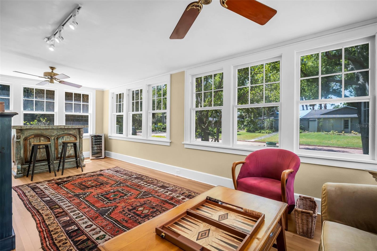 1226 SERPENTINE DR S, ST PETERSBURG, FL, 33705