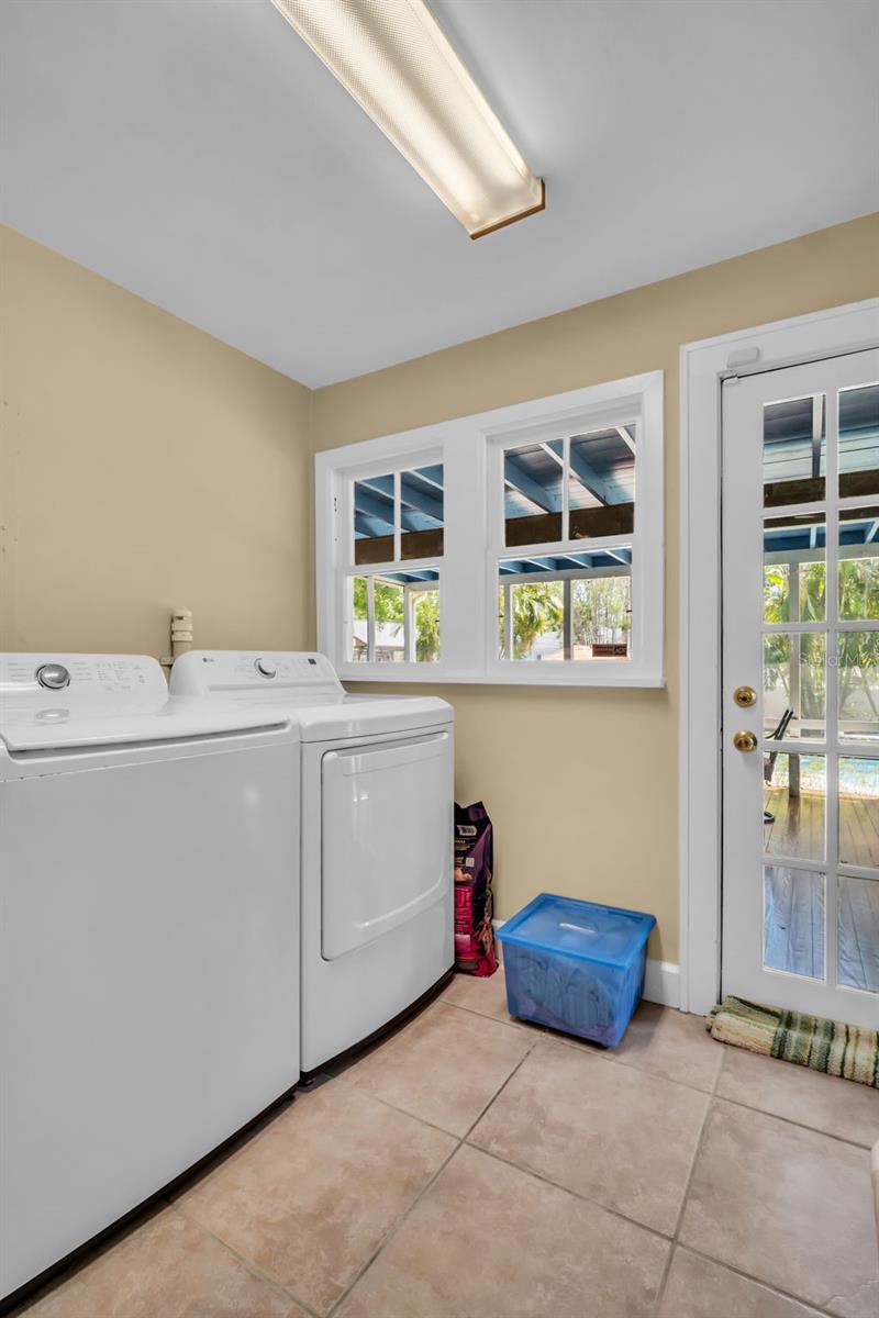 1226 SERPENTINE DR S, ST PETERSBURG, FL, 33705