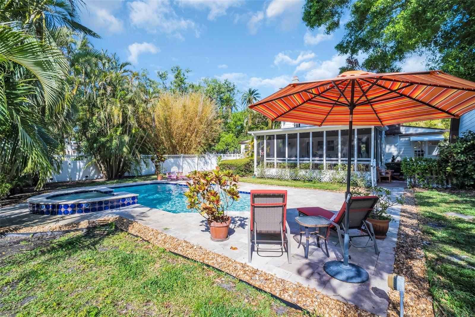 1226 SERPENTINE DR S, ST PETERSBURG, FL, 33705