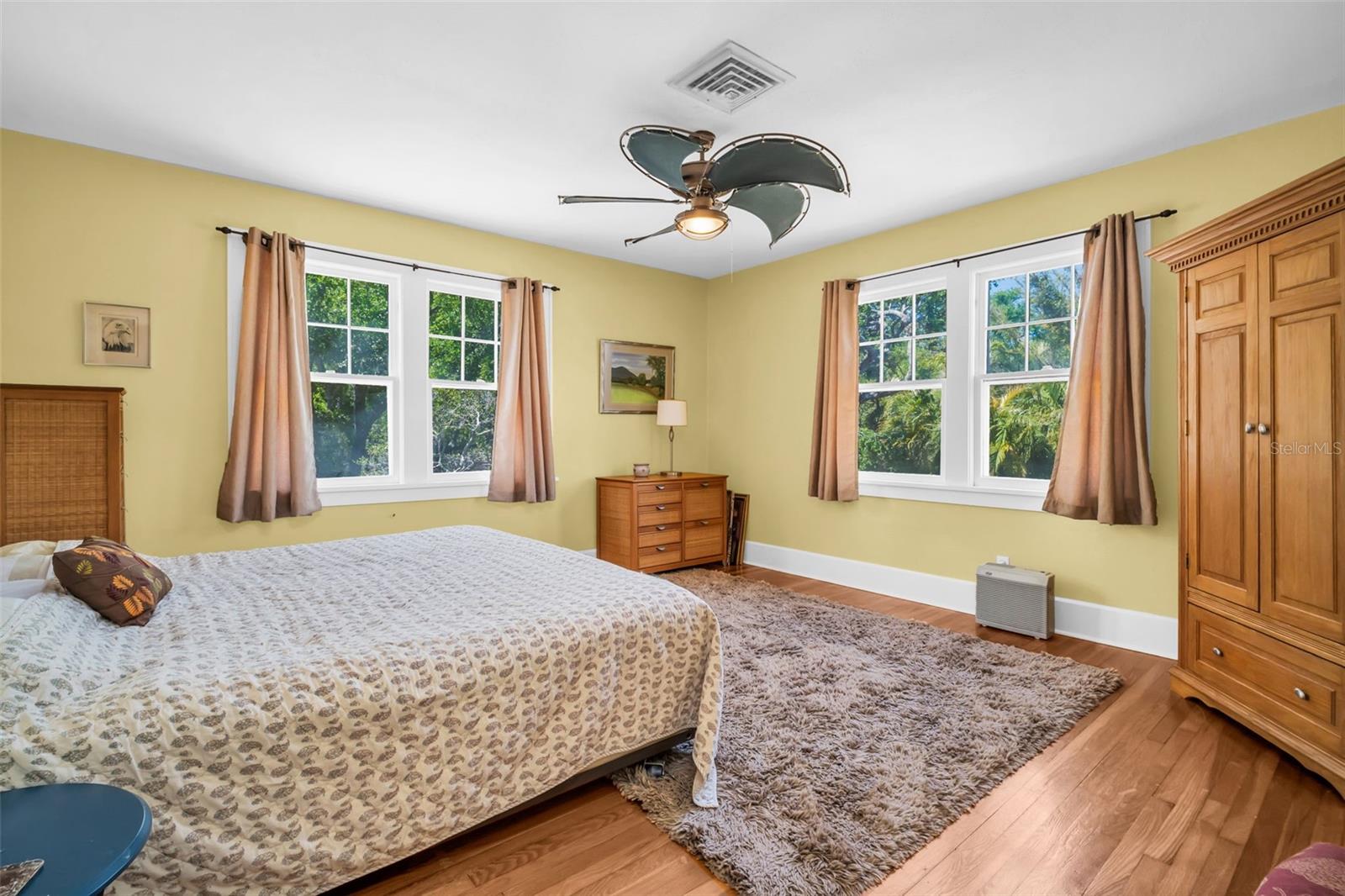 1226 SERPENTINE DR S, ST PETERSBURG, FL, 33705