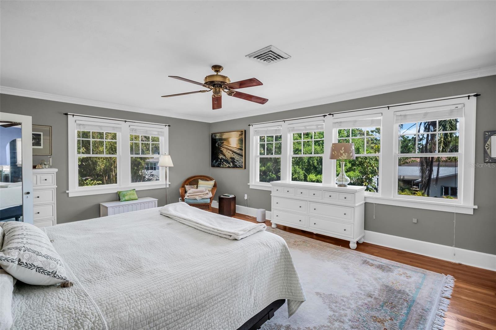 1226 SERPENTINE DR S, ST PETERSBURG, FL, 33705