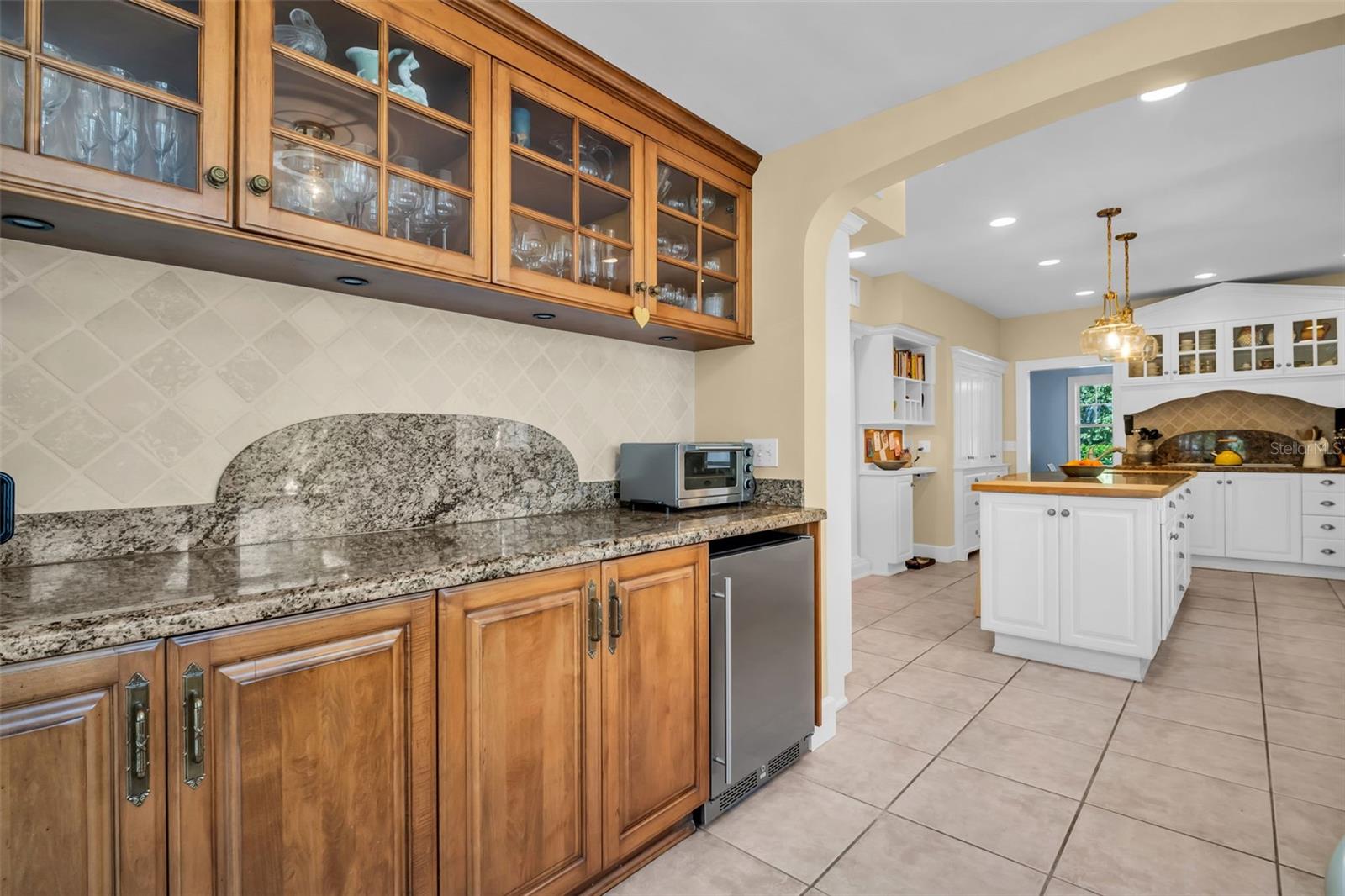 1226 SERPENTINE DR S, ST PETERSBURG, FL, 33705