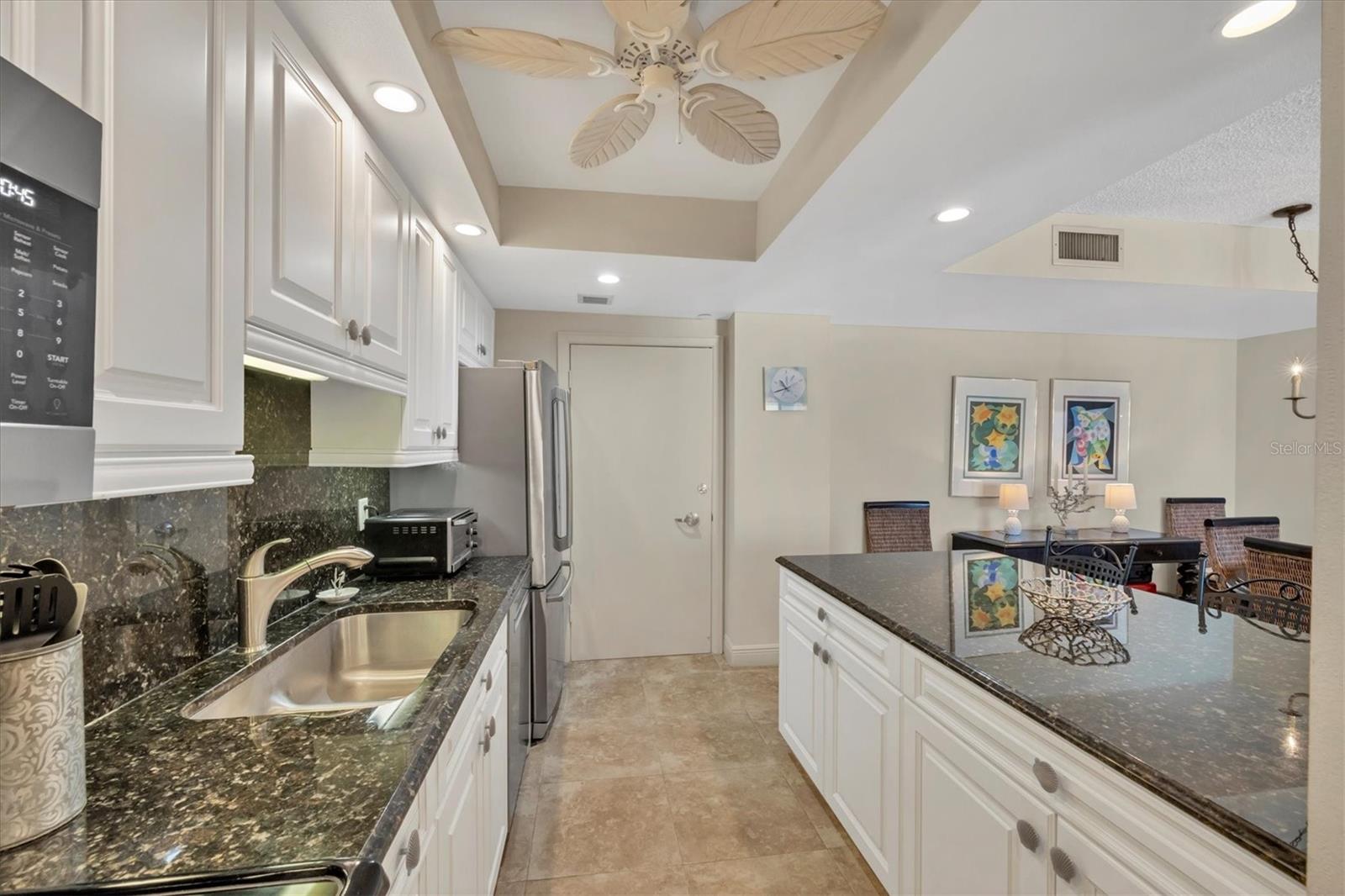 1212 BENJAMIN FRANKLIN DR #708, SARASOTA, FL, 34236