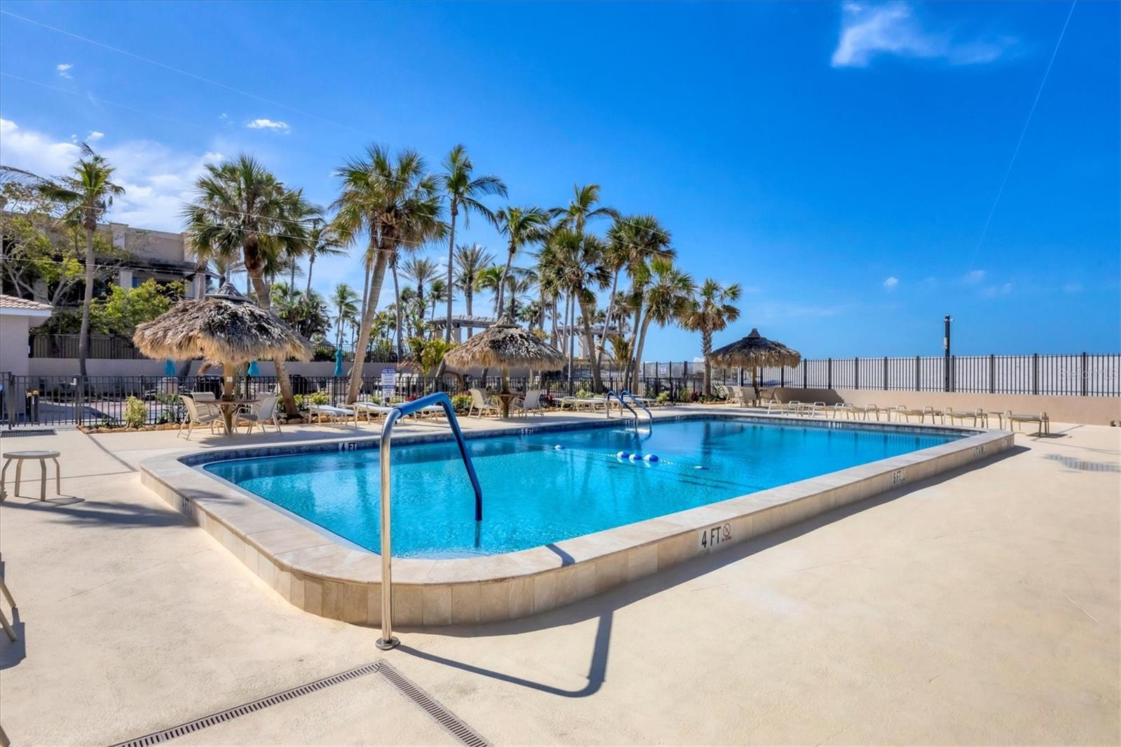 1212 BENJAMIN FRANKLIN DR #708, SARASOTA, FL, 34236