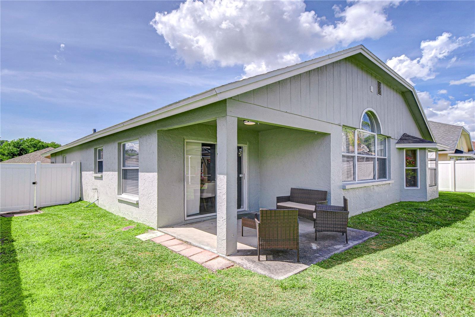 13407 SUNVALE PL, TAMPA, FL, 33626