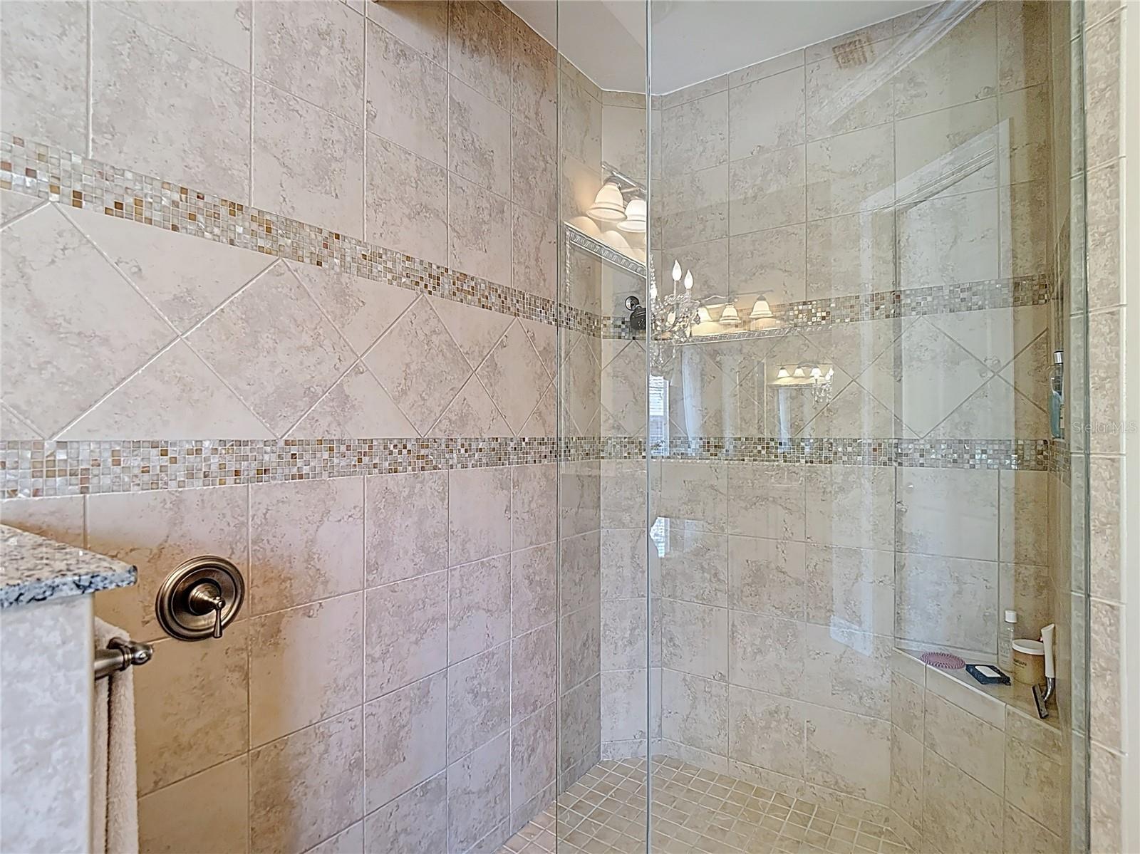 20104 OAK ALLEY DR, TAMPA, FL, 33647