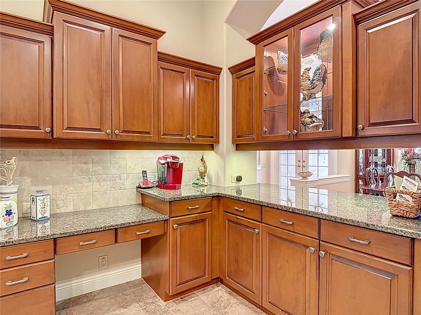 20104 OAK ALLEY DR, TAMPA, FL, 33647