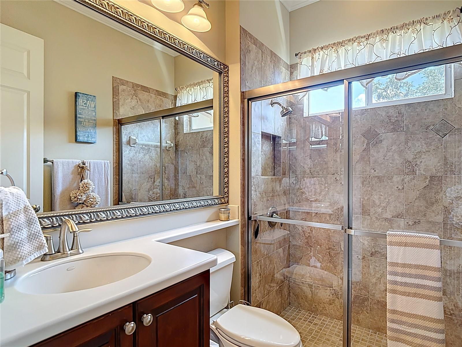 20104 OAK ALLEY DR, TAMPA, FL, 33647