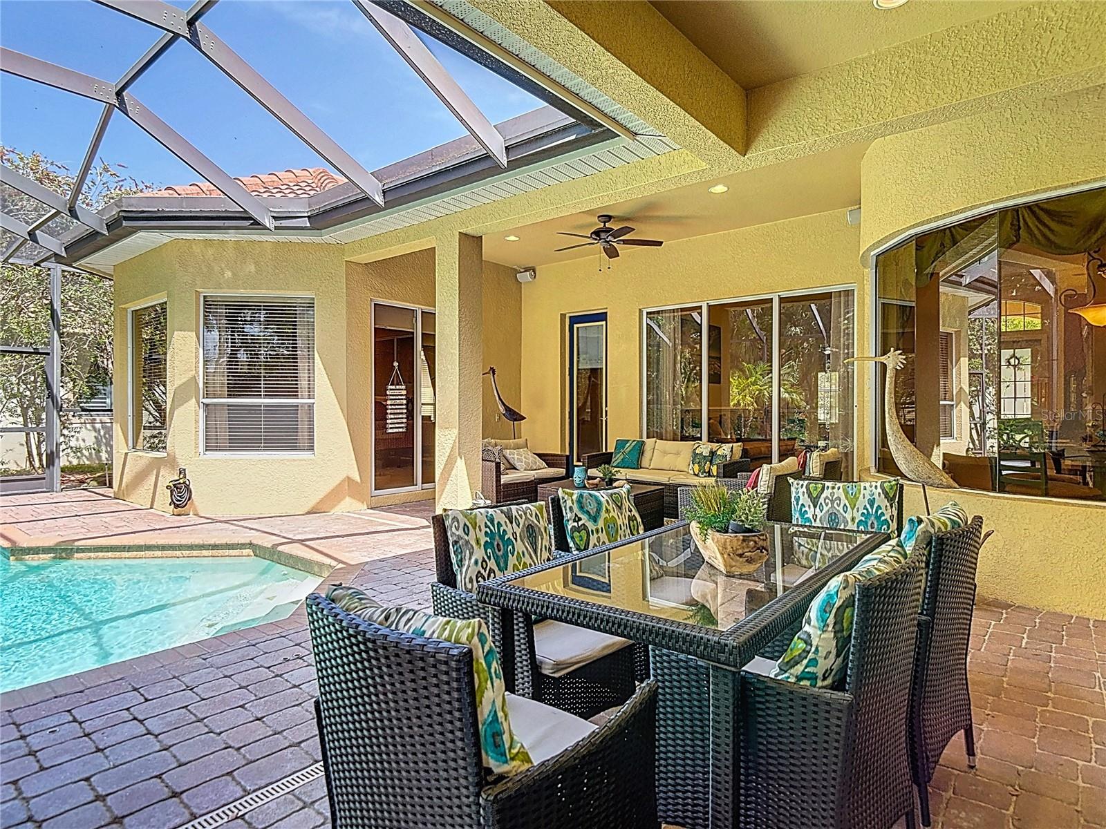 20104 OAK ALLEY DR, TAMPA, FL, 33647