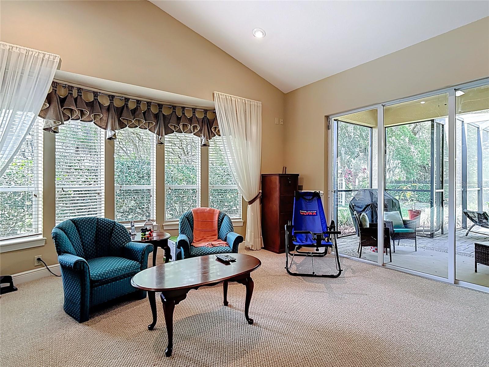 20104 OAK ALLEY DR, TAMPA, FL, 33647