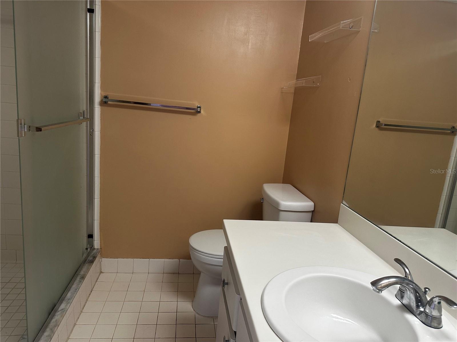 2525 W BAY DR #B22, LARGO, FL, 33770