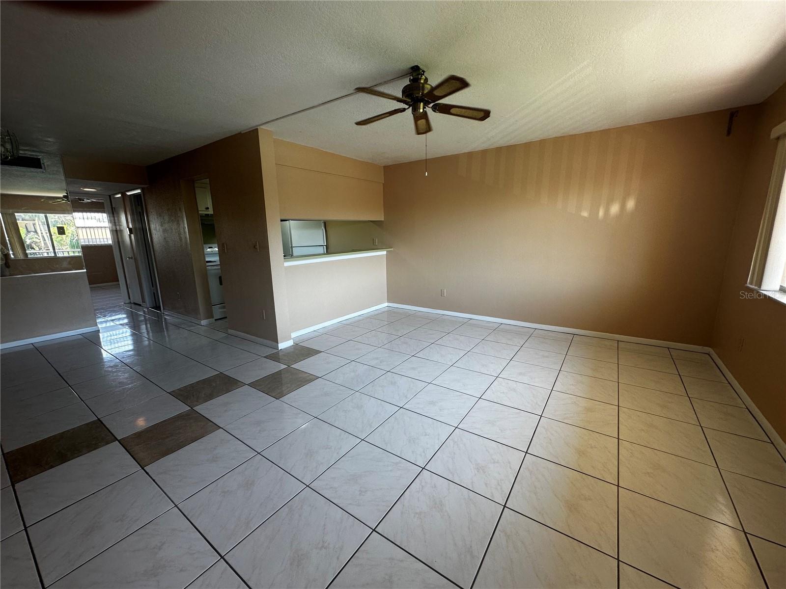 2525 W BAY DR #B22, LARGO, FL, 33770