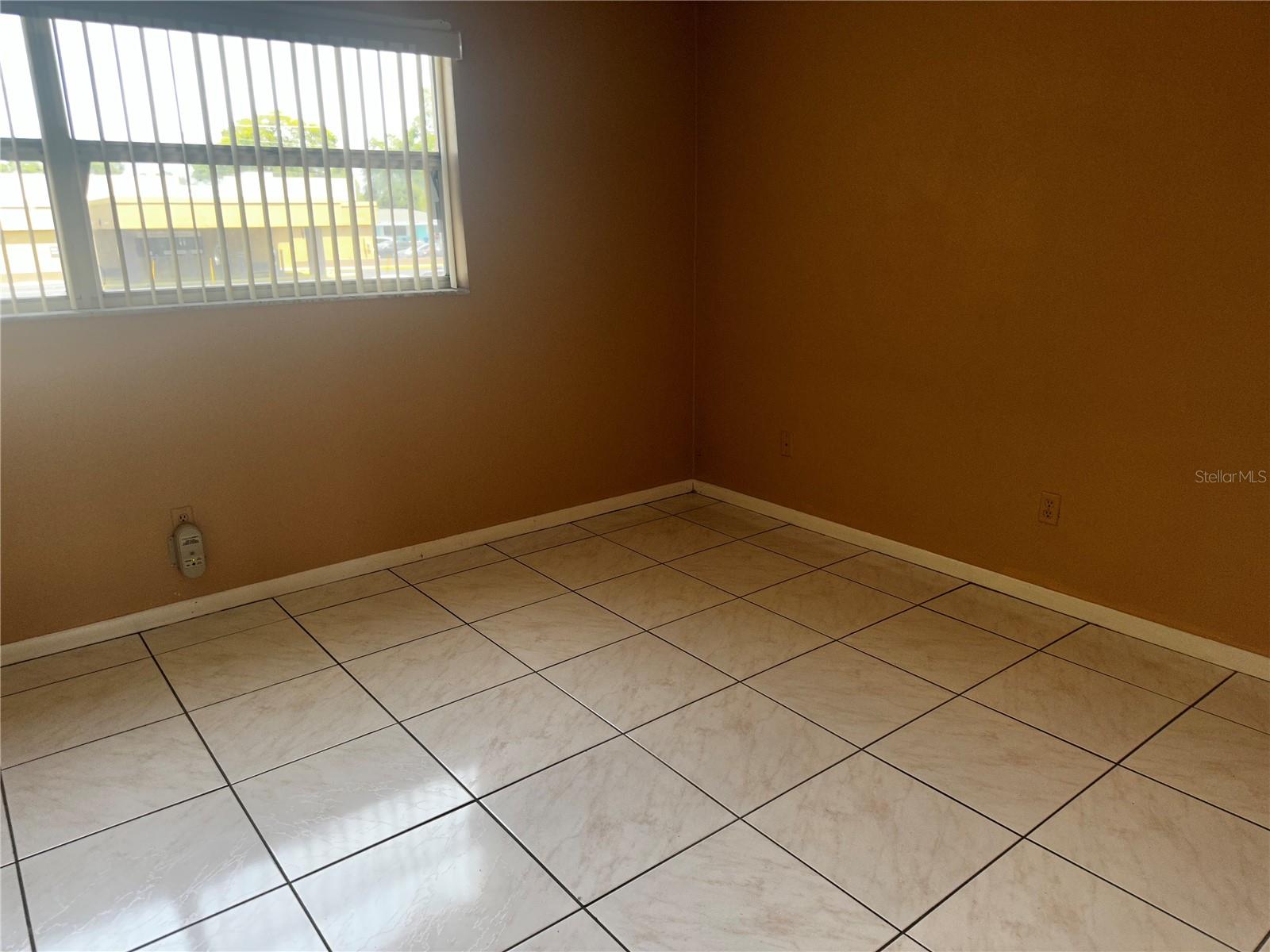 2525 W BAY DR #B22, LARGO, FL, 33770
