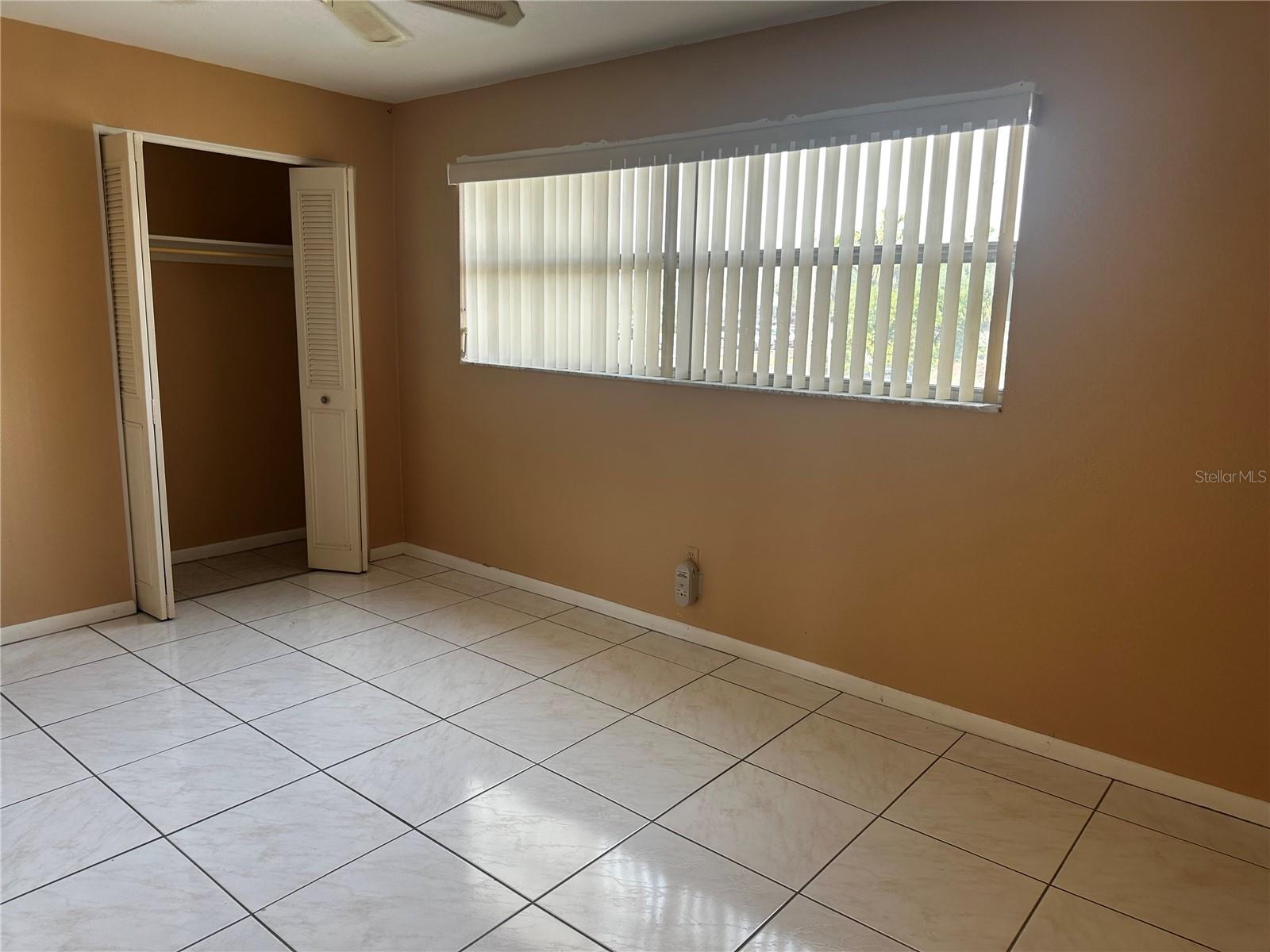 2525 W BAY DR #B22, LARGO, FL, 33770