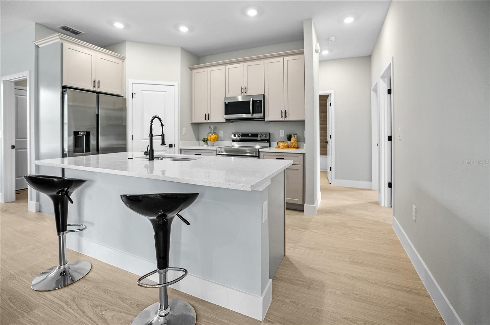 308 MIAMI LN, KISSIMMEE, FL, 34759