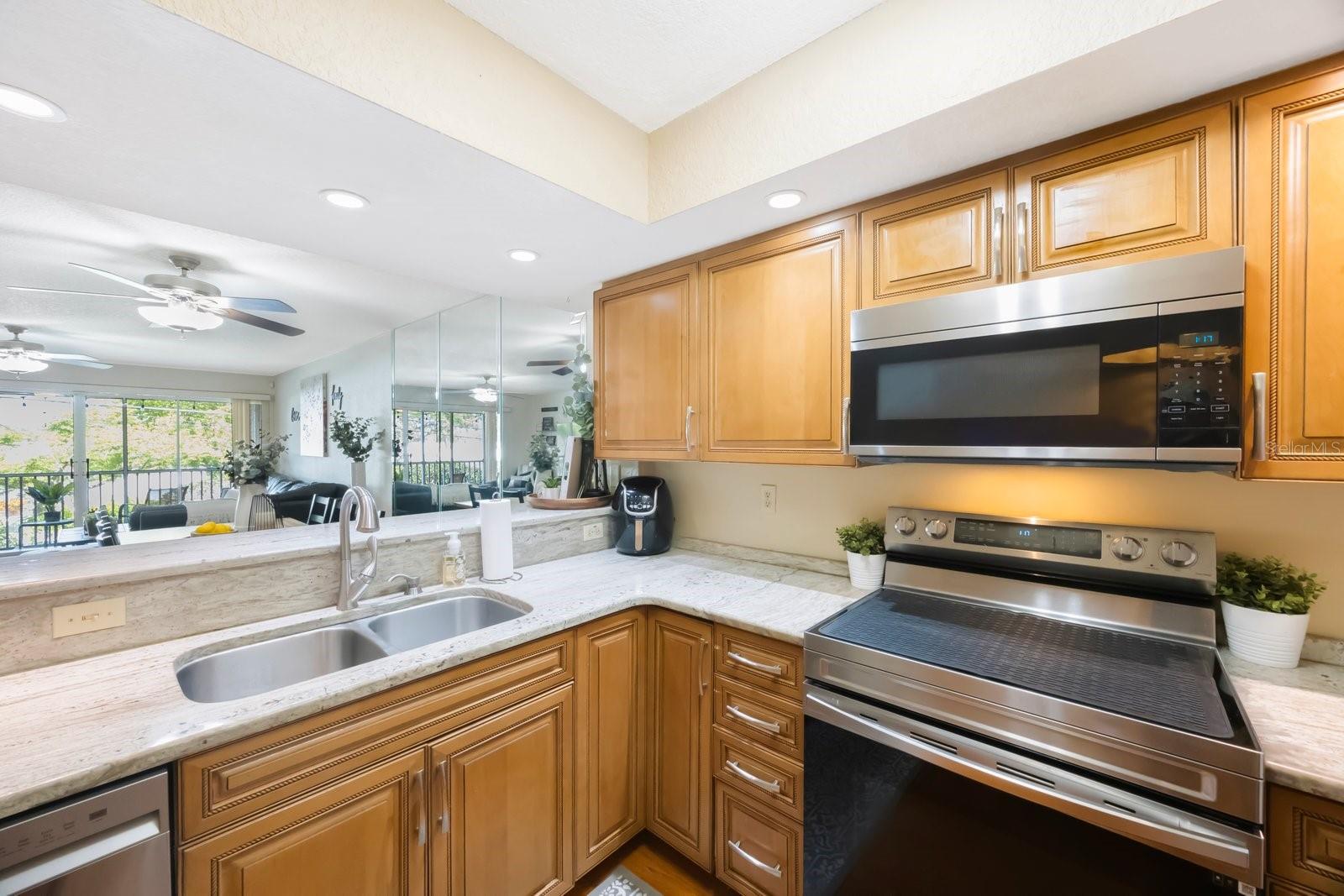 14649 SEMINOLE TRL #5, SEMINOLE, FL, 33776