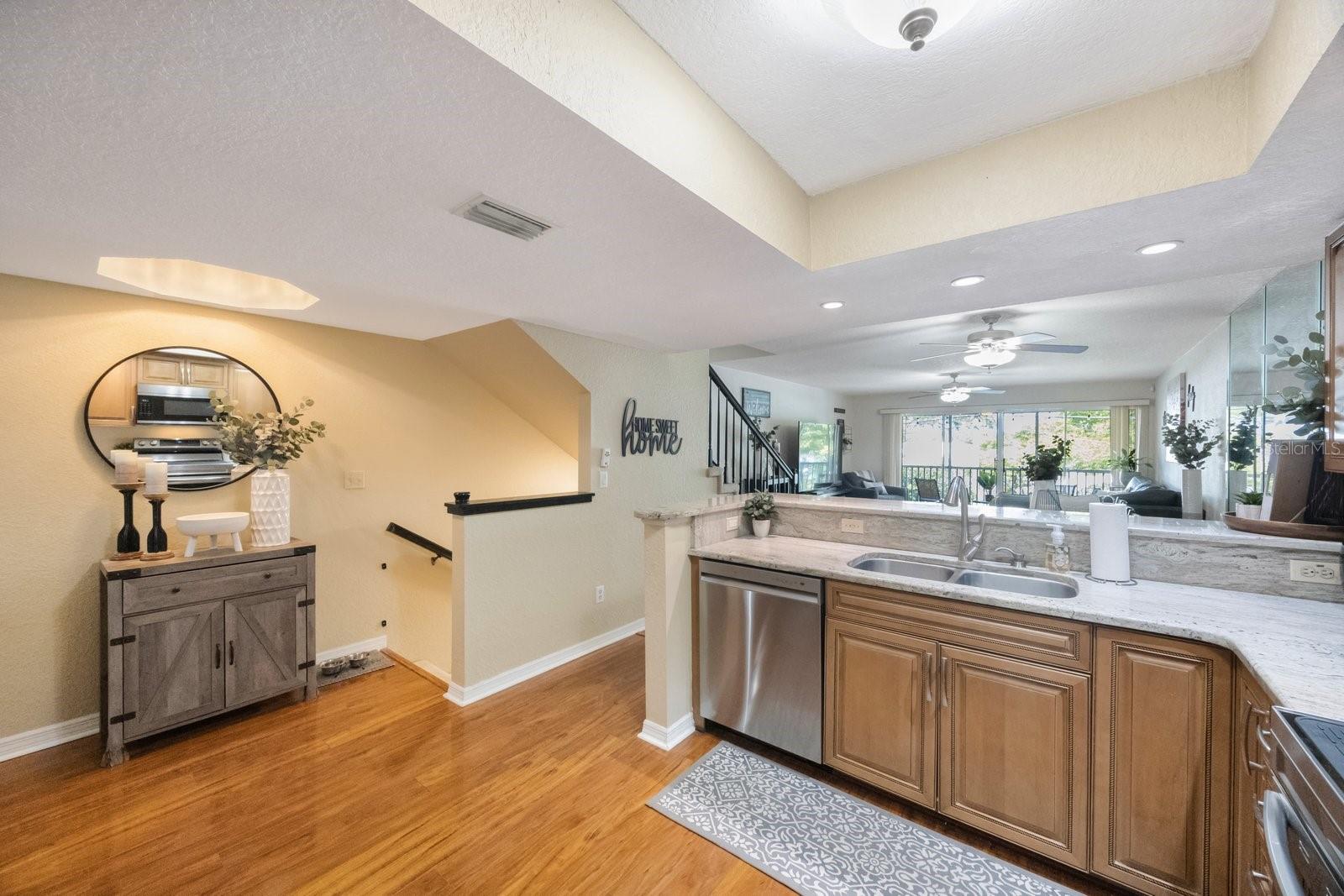 14649 SEMINOLE TRL #5, SEMINOLE, FL, 33776
