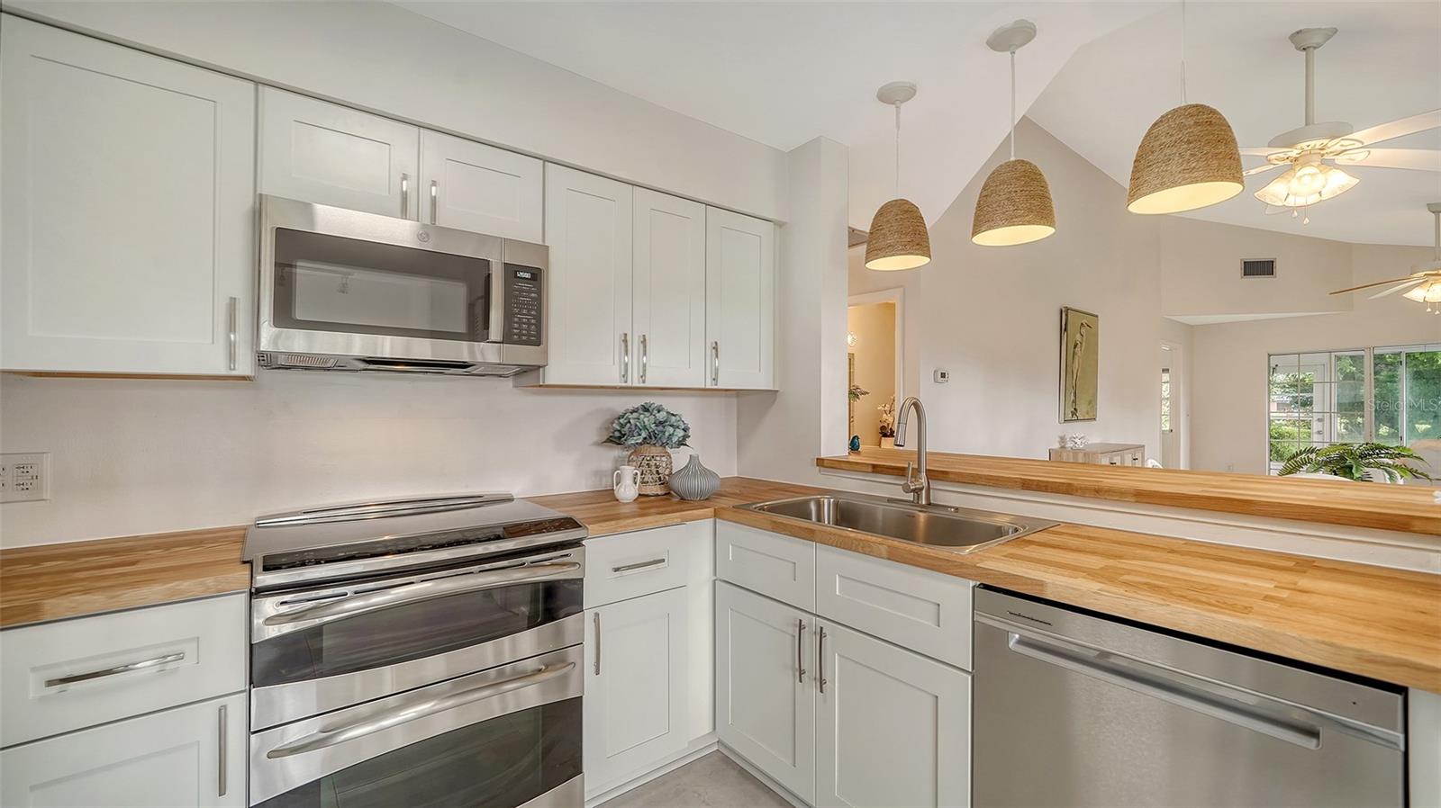 6467 CARRINGTON CIR #43, SARASOTA, FL, 34238