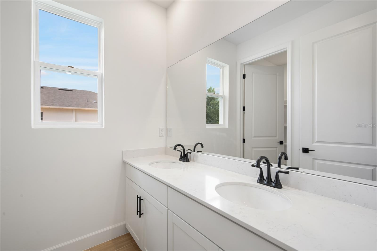 9177 PLAYERS DR, WEEKI WACHEE, FL, 34613