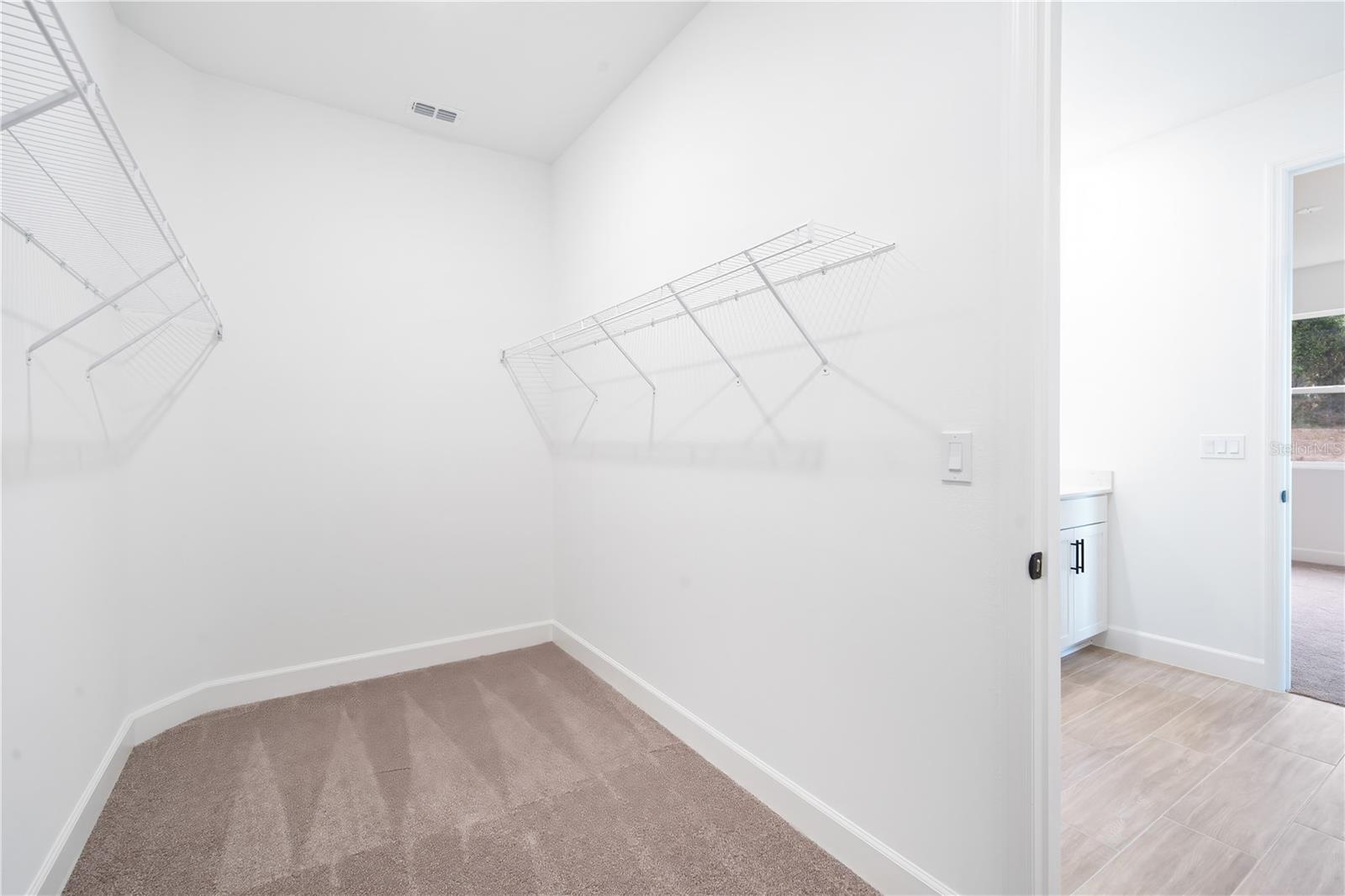 9177 PLAYERS DR, WEEKI WACHEE, FL, 34613