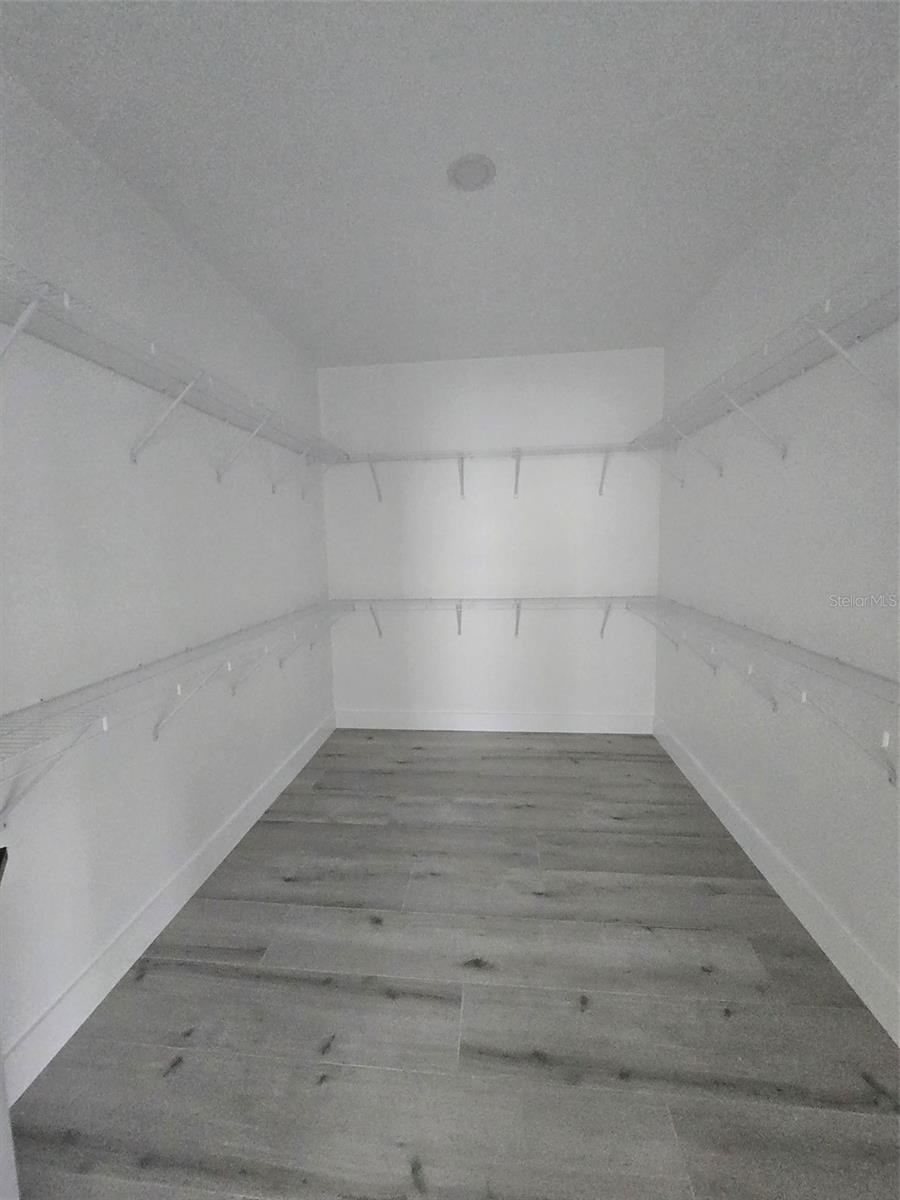 5730 66TH LN N, ST PETERSBURG, FL, 33709