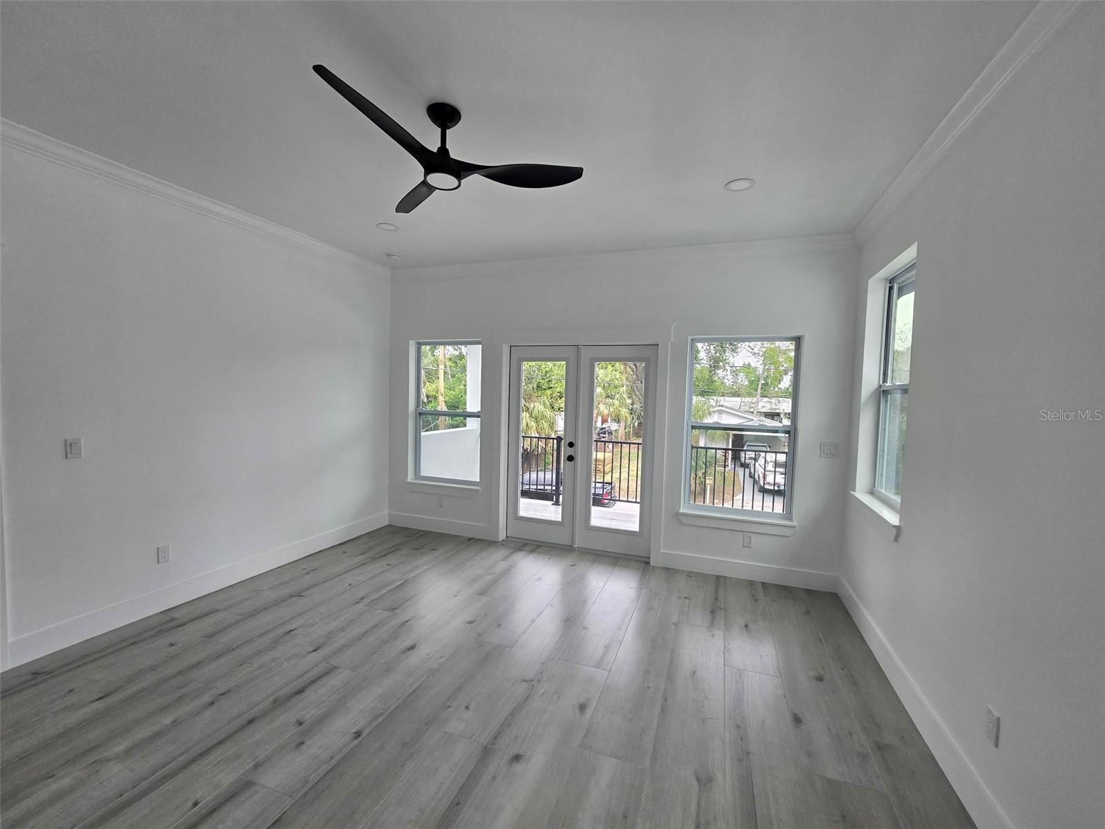 5730 66TH LN N, ST PETERSBURG, FL, 33709