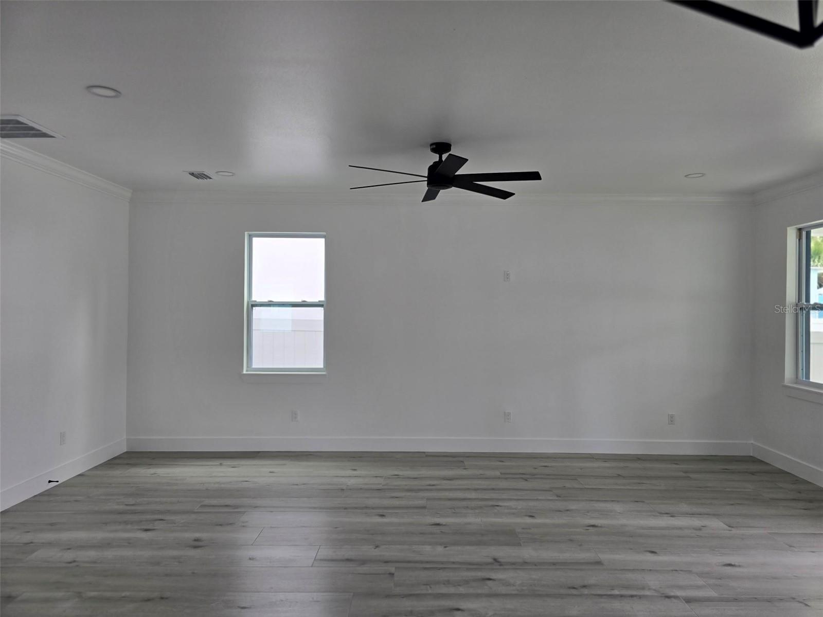 5730 66TH LN N, ST PETERSBURG, FL, 33709