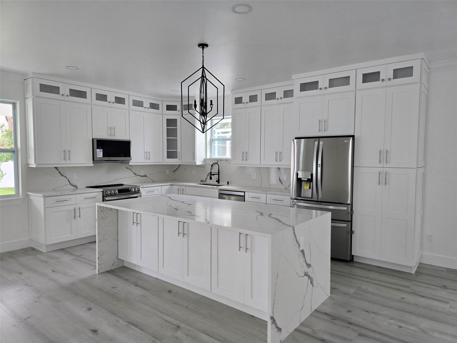 5730 66TH LN N, ST PETERSBURG, FL, 33709