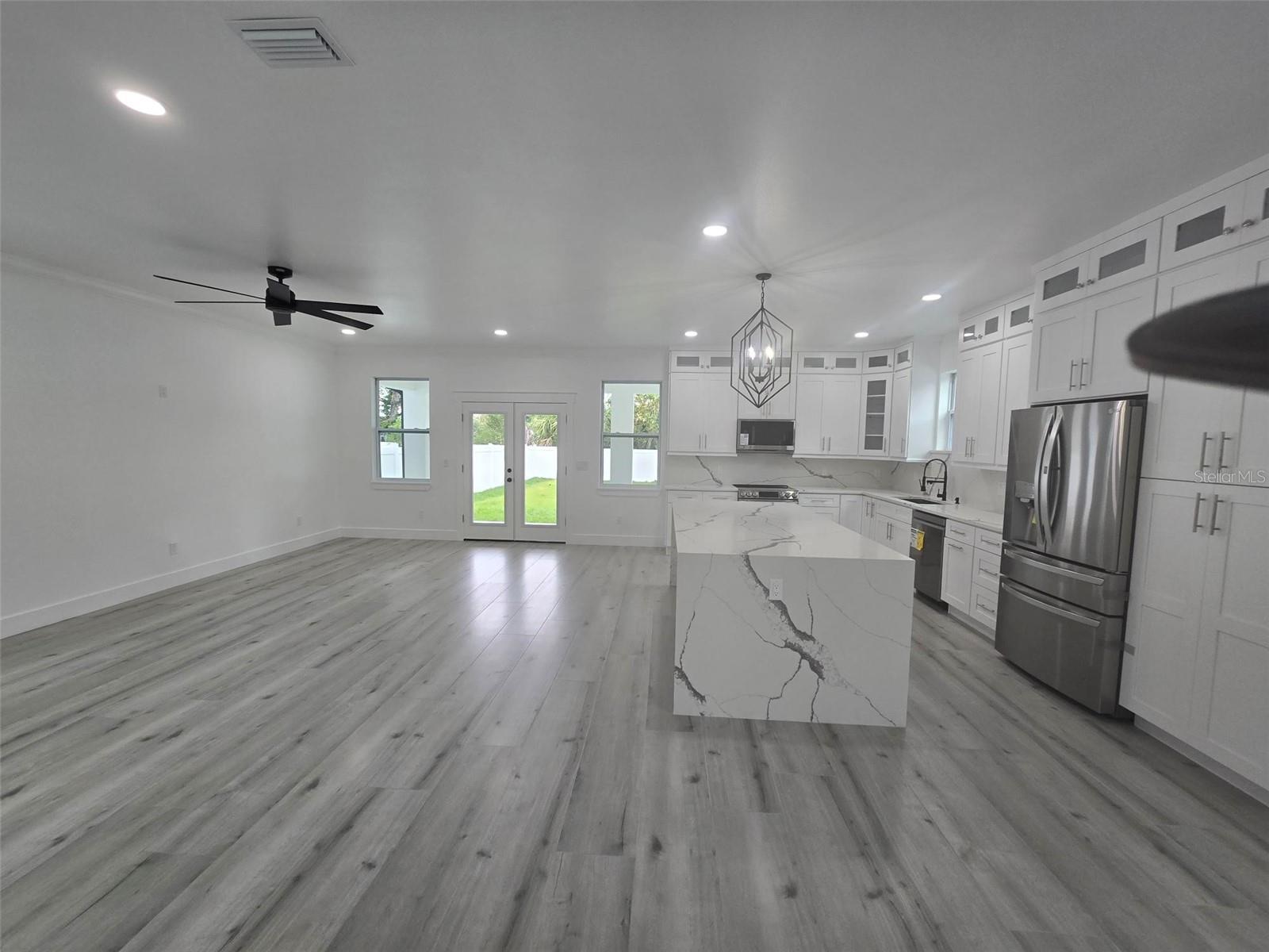 5730 66TH LN N, ST PETERSBURG, FL, 33709