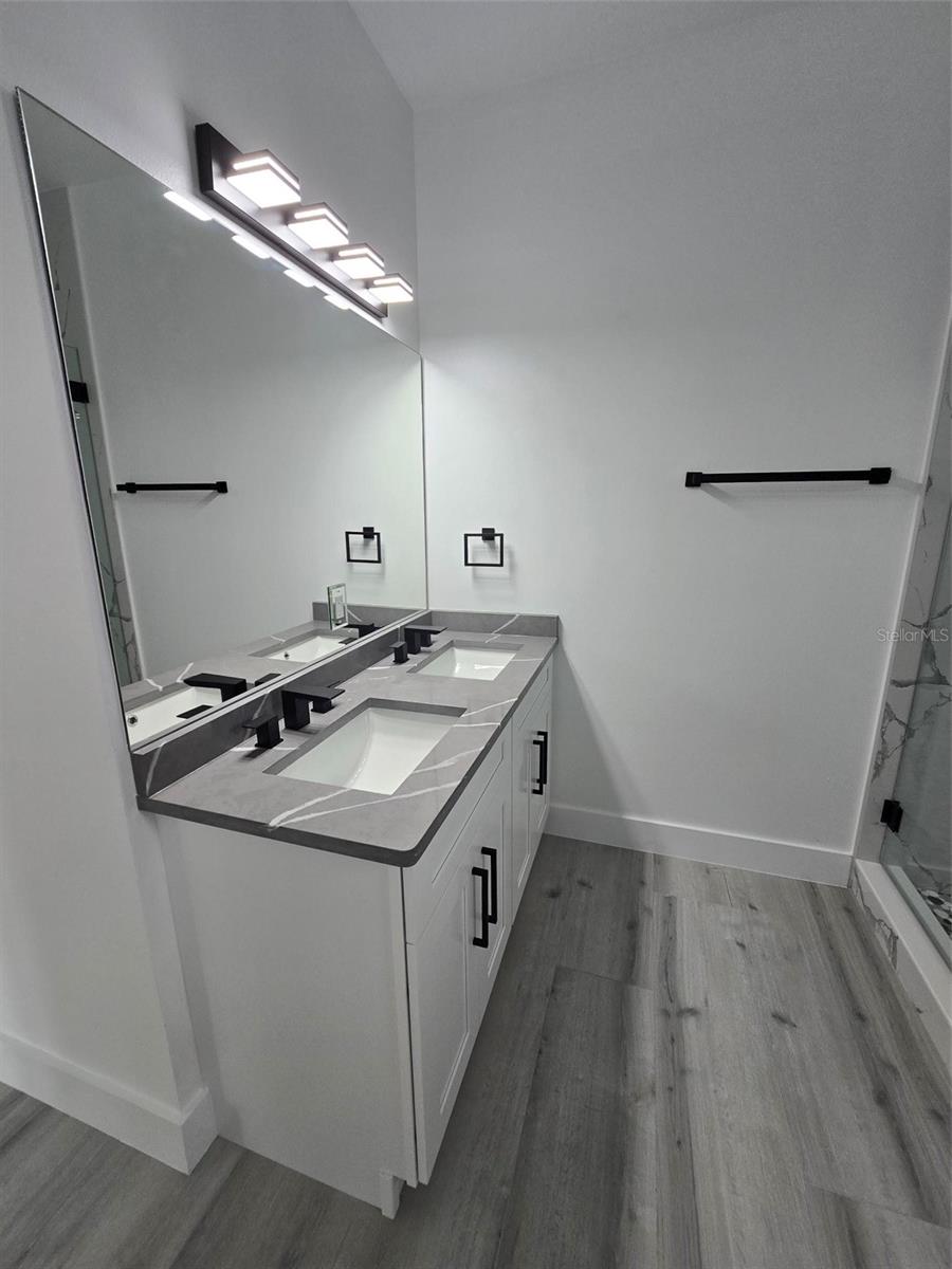 5730 66TH LN N, ST PETERSBURG, FL, 33709