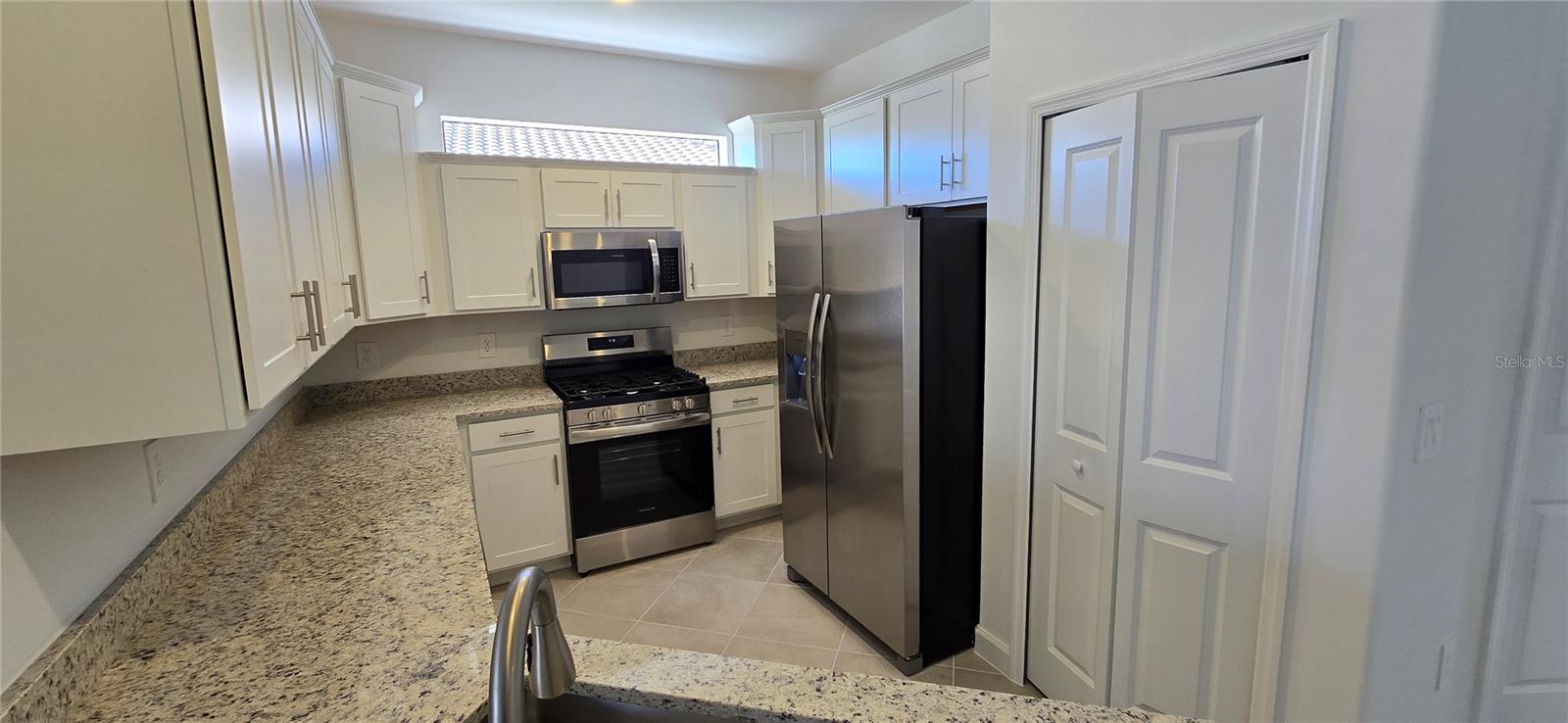 15826 SUNNY DAY DR, BRADENTON, FL, 34211