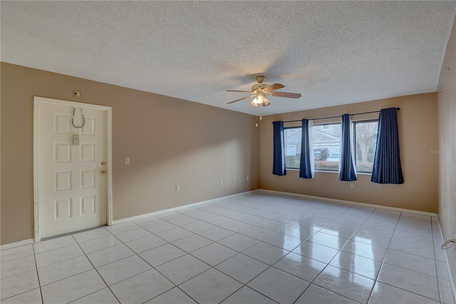3200 CHARTER CLUB DR #A1, TARPON SPRINGS, FL, 34688