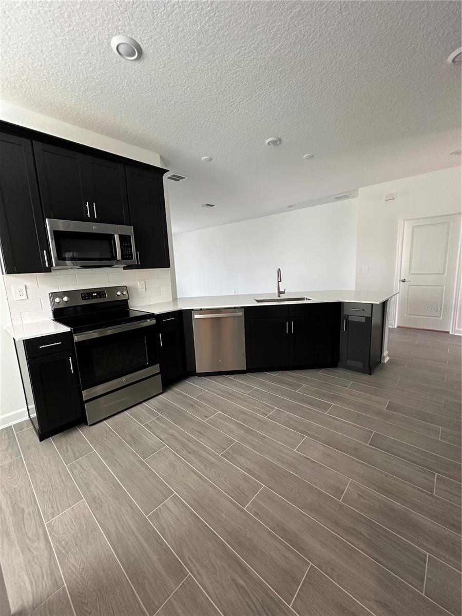 1656 CONTENTMENT LOOP, KISSIMMEE, FL, 34744