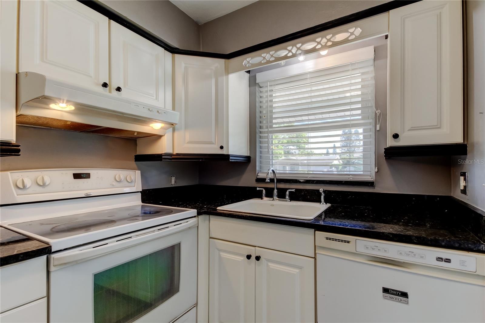 11487 80TH AVE, SEMINOLE, FL, 33772