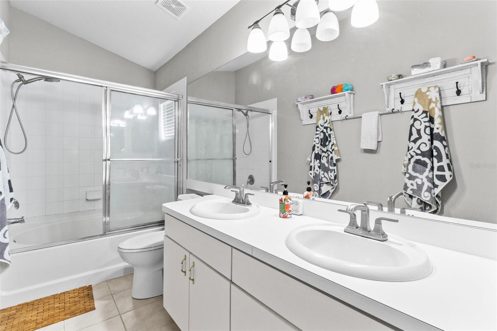 25933 BLOOMSBURY CT, LAND O LAKES, FL, 34639