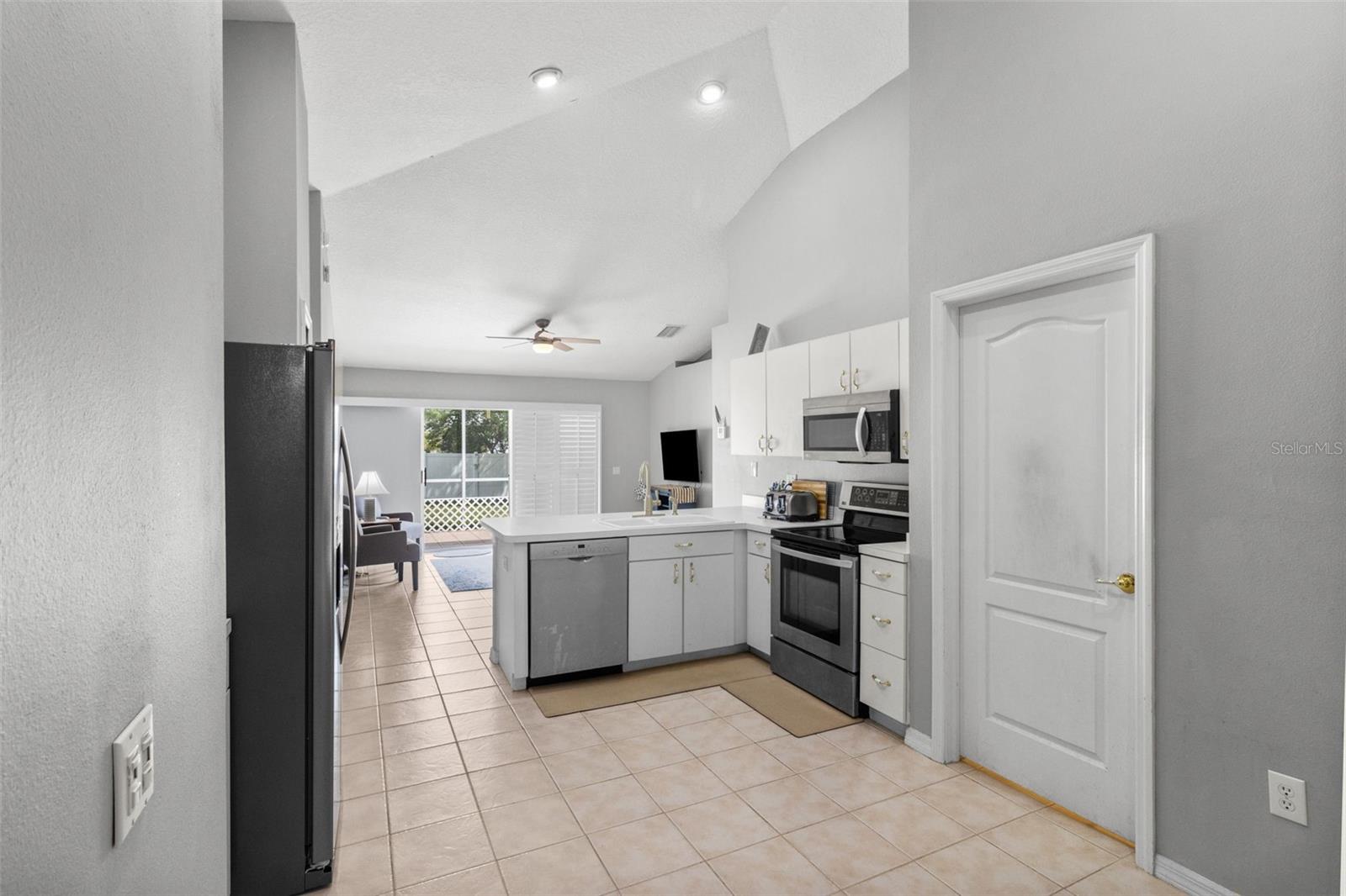 25933 BLOOMSBURY CT, LAND O LAKES, FL, 34639