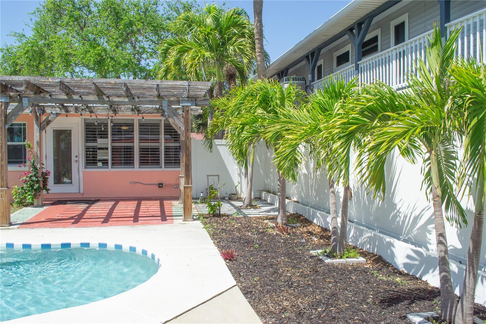 340 81ST AVE, ST PETE BEACH, FL, 33706