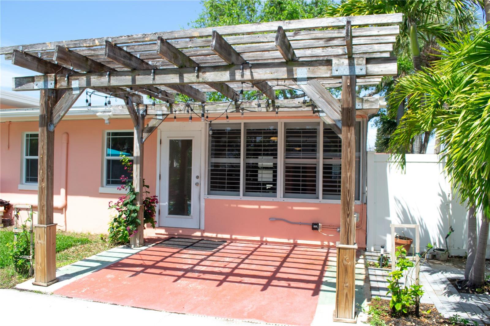 340 81ST AVE, ST PETE BEACH, FL, 33706