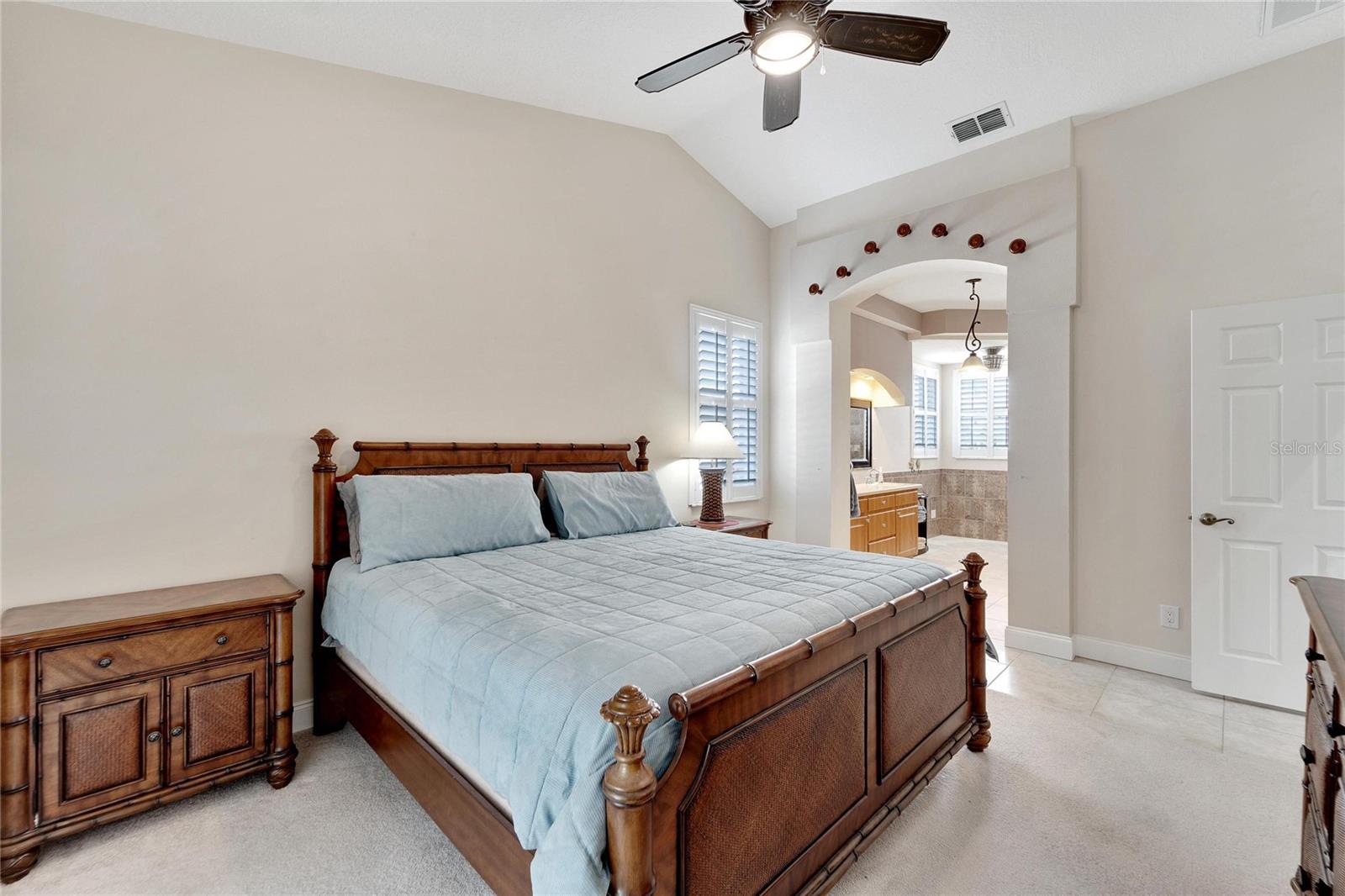 2215 NEW BEDFORD DR, SUN CITY CENTER, FL, 33573